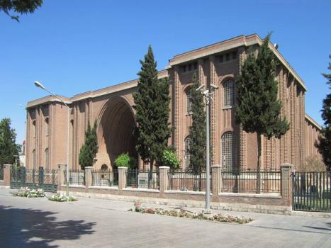امضای تفاهم نامه میان موزه ملی ایران و دانشگاه شهید بهشتی