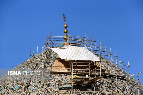 مرمت گنبد شیخ لطف الله را متوقف كنید