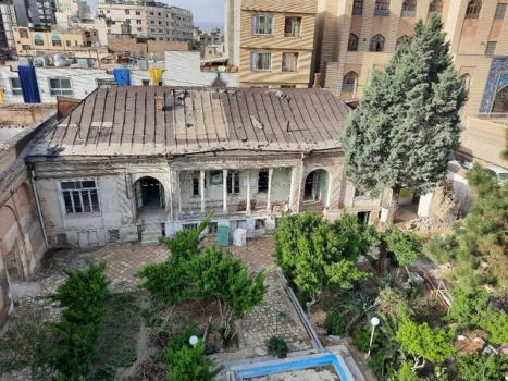 آغاز مرمت حسینیه فروشانی های خمینی شهر در مشهد