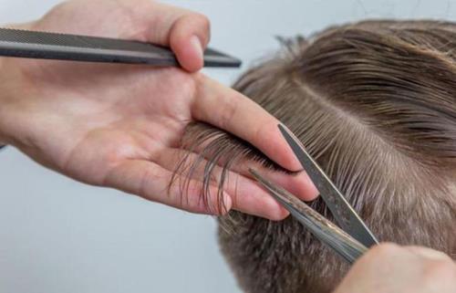 آموزشگاه حرفه ای ارایشگری در كشور