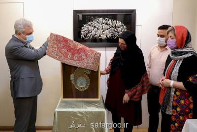 رونمایی از نخستین تابلوی قلم زنی با تلفیق فیروزه