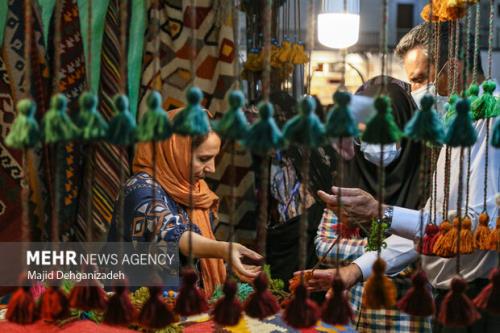 صنایع دستی را در برنامه هفتم توسعه ببینید