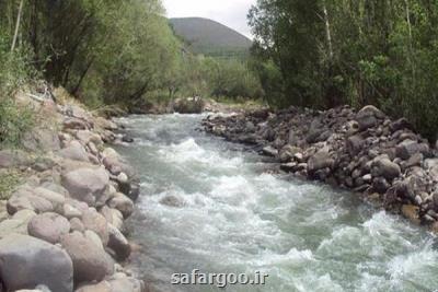 چادر زدن در حاشیه رودخانه ها ممنوع