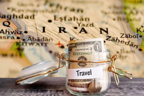 ضعف قوانین در واگذاری امور  گردشگری به بخش خصوصی