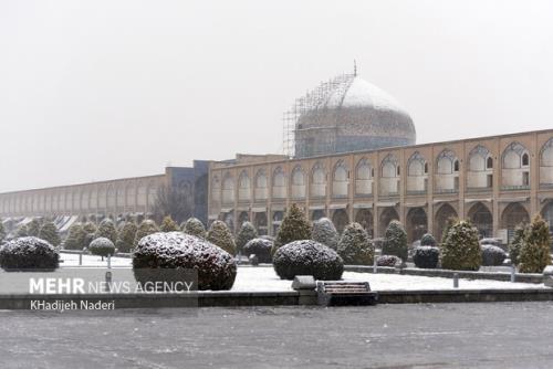 پایش بناهای تاریخی اصفهان بعد از بارش سنگین برف