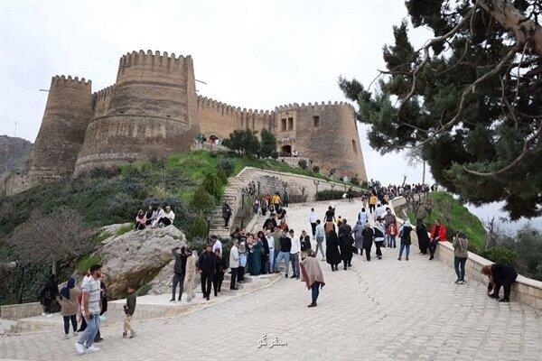 فلک الافلاک در بین پنج جاذبه پربازدید کشور