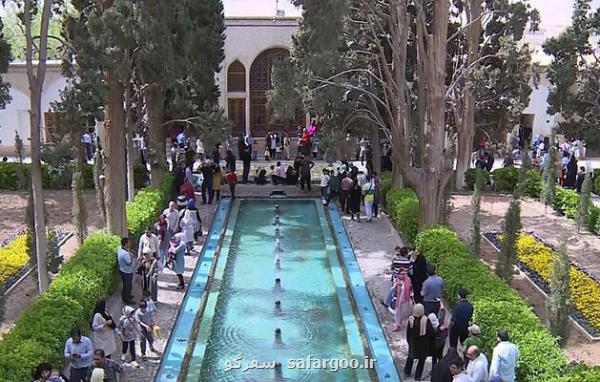 مجموعه باغ فین محدودیت پذیرش توریست داشته باشد