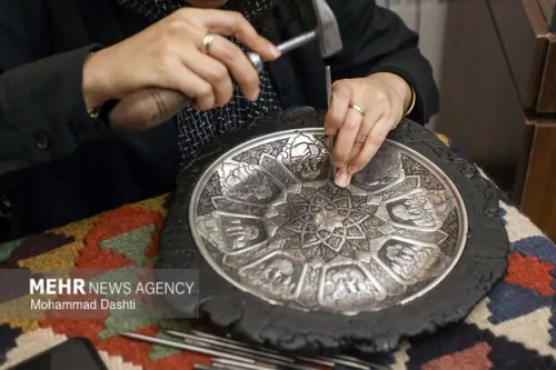 گشایش تسهیلات صادرات صنایع دستی با تأکید بر خراسان رضوی