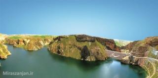 ۴۰ پله ساسانی مشرف به جزیره ای اعجاب انگیز