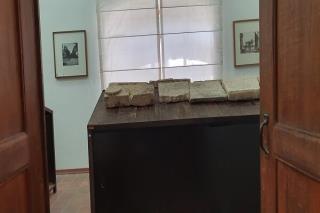 وضعیت نامناسب سنگ های تاریخی دولتخانه صفوی در قزوین