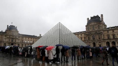 بازگشایی موزه لوور بعد از ۳ روز تعطیلی