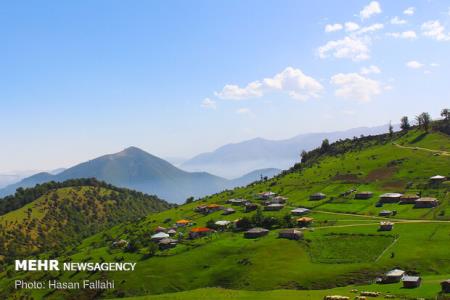 ادامه ممنوعیت برگزاری تورهای گردشگری و تعطیلی موزه ها